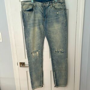 NWOT MNML men’s skinny jeans